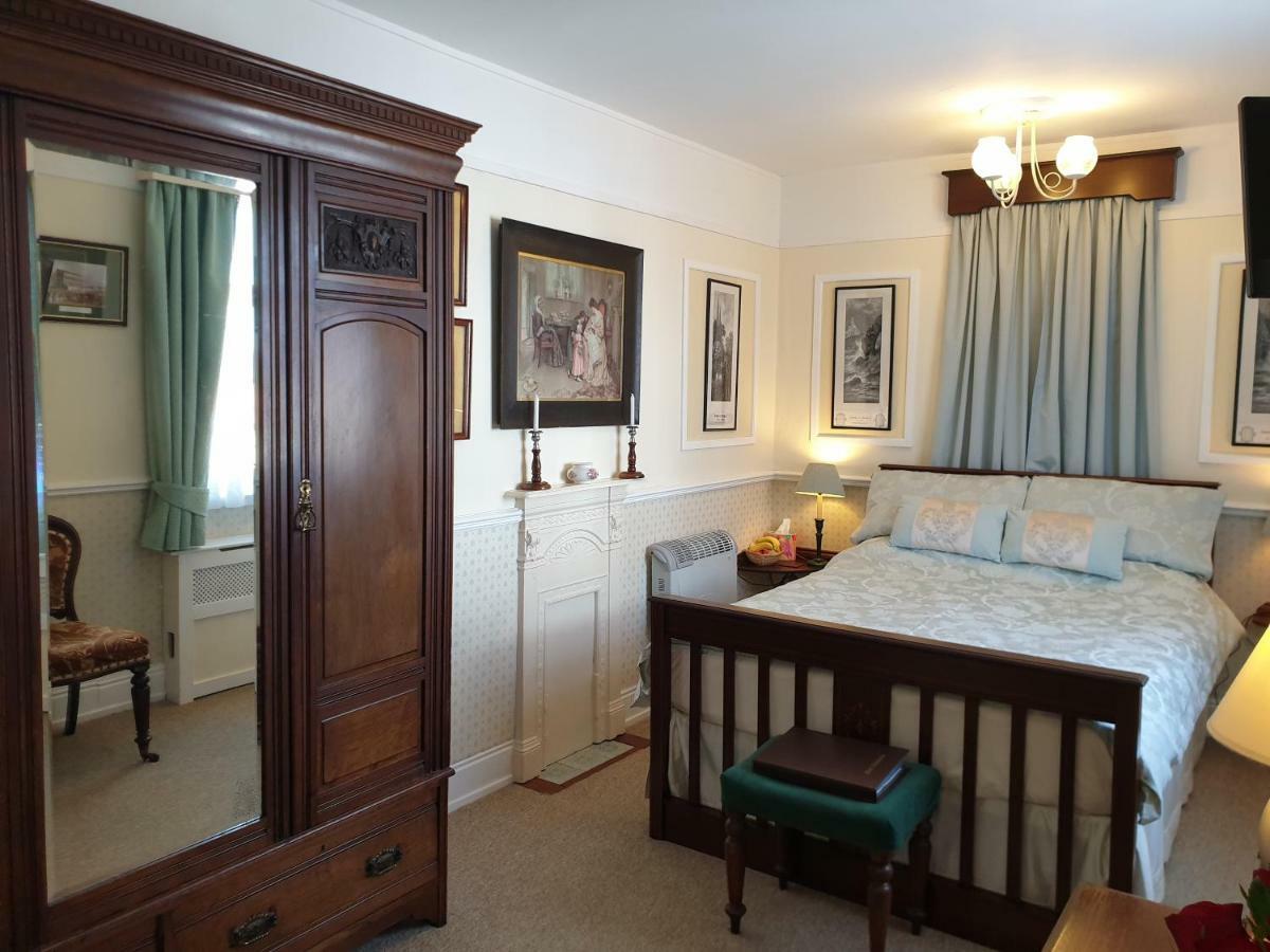 Saint Hilda'S House Bed & Breakfast Whitby Exterior photo